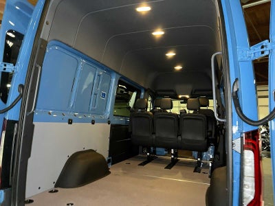 2026 Mercedes-Benz Sprinter Crew 2500 Standard Roof I4 Diesel HO 144 AWD