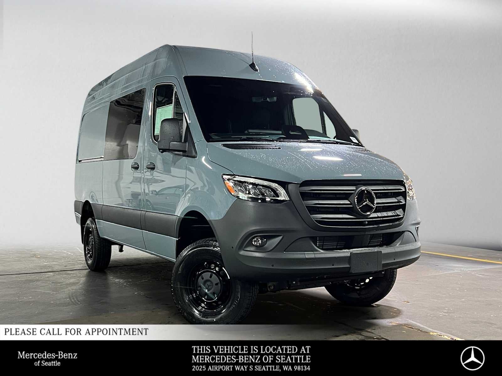 2026 Mercedes-Benz Sprinter Cargo 2500 Standard Roof I4 Diesel HO 144 AWD