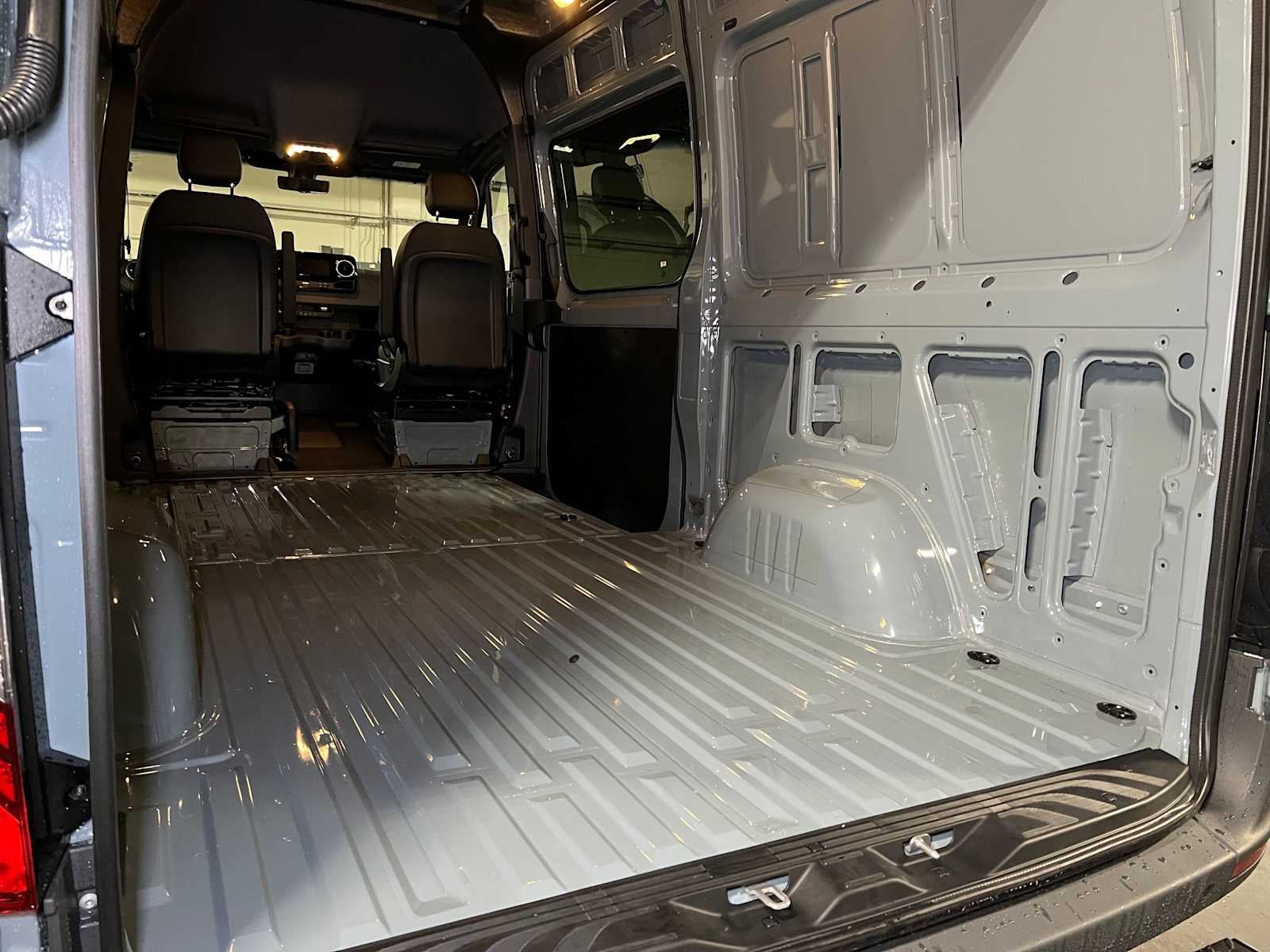 2026 Mercedes-Benz Sprinter Cargo 2500 Standard Roof I4 Diesel HO 144 AWD