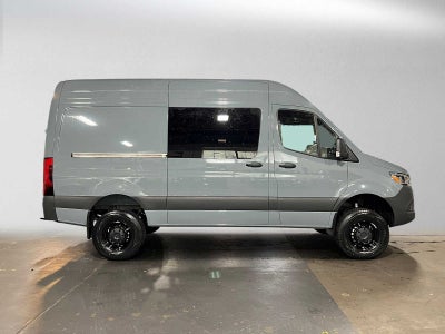 2026 Mercedes-Benz Sprinter Cargo 2500 Standard Roof I4 Diesel HO 144 AWD
