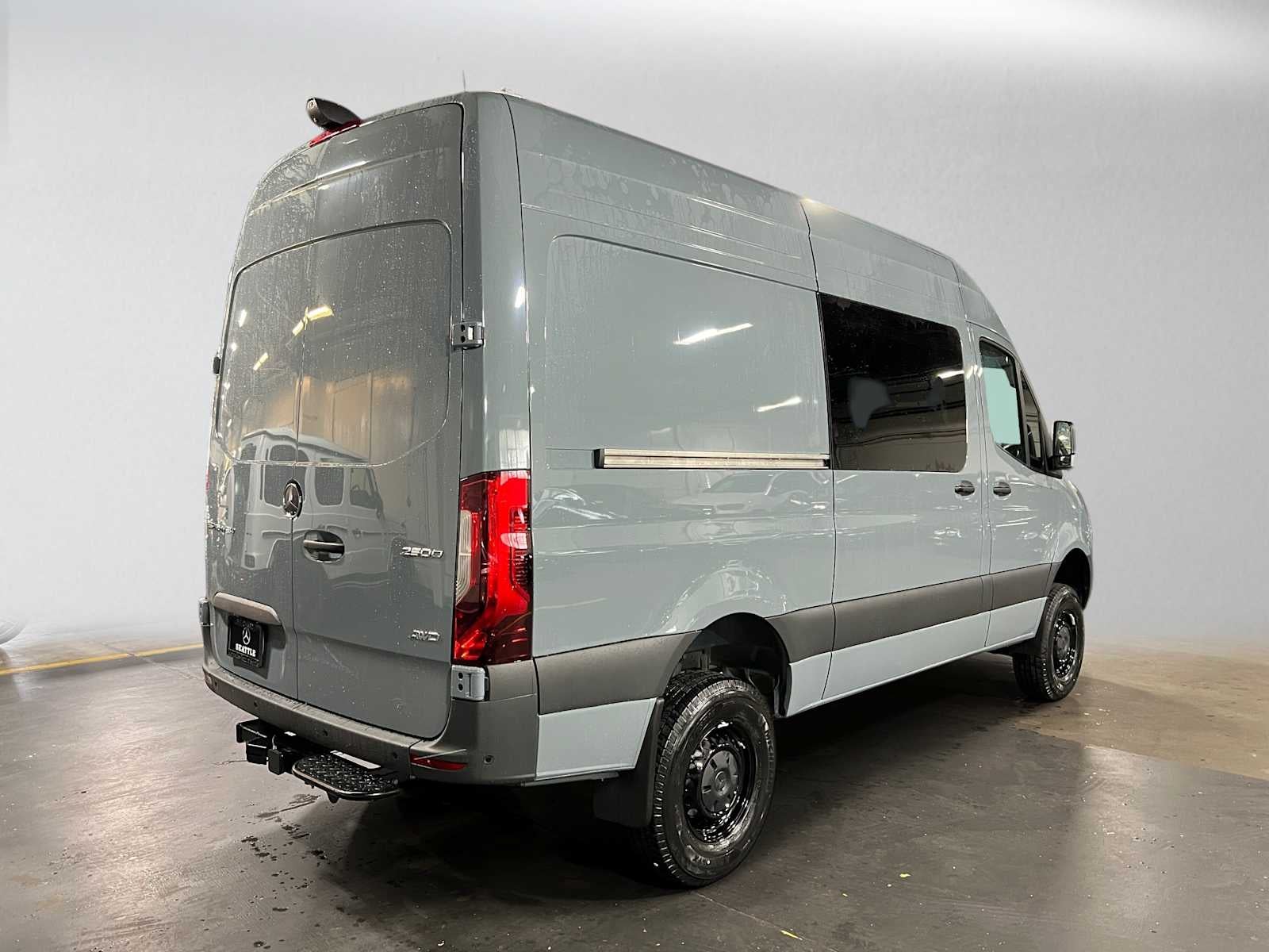 2026 Mercedes-Benz Sprinter Cargo 2500 Standard Roof I4 Diesel HO 144 AWD