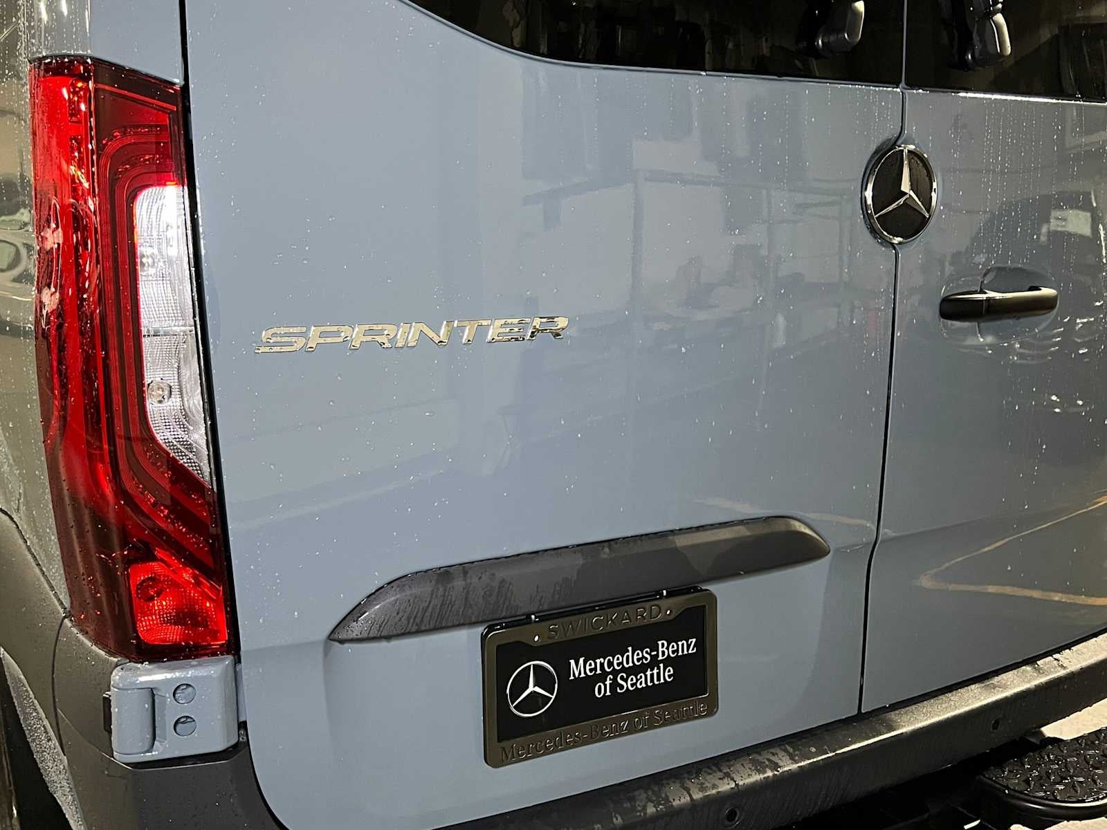 2026 Mercedes-Benz Sprinter Crew 2500 Standard Roof I4 Diesel HO 144 AWD