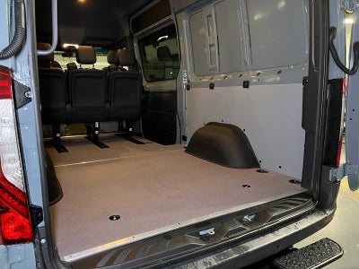 2026 Mercedes-Benz Sprinter Crew 2500 Standard Roof I4 Diesel HO 144 AWD