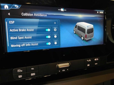 2026 Mercedes-Benz Sprinter Crew 2500 Standard Roof I4 Diesel HO 144 AWD