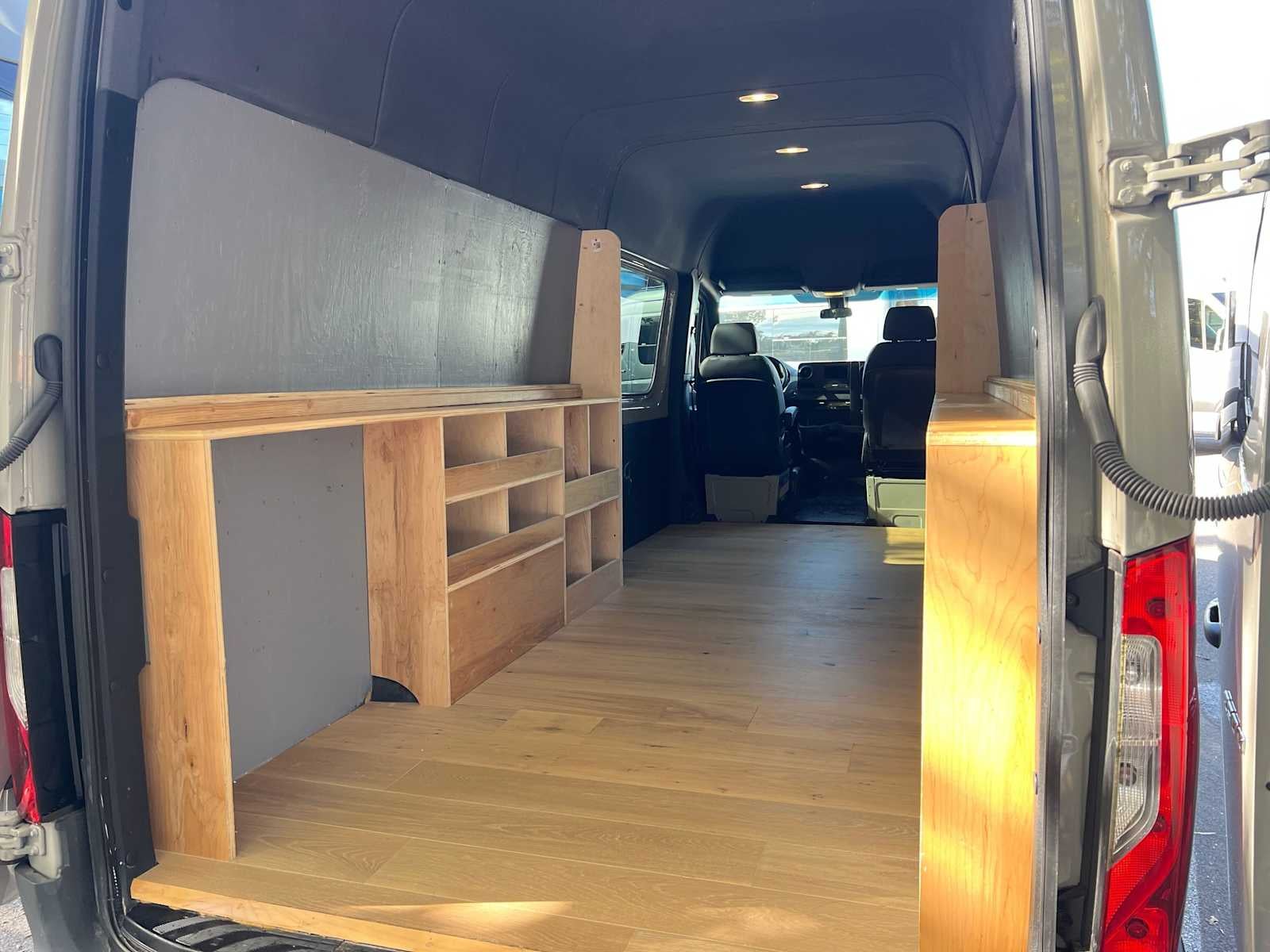 2024 Mercedes-Benz Sprinter Cargo 2500 High Roof I4 Diesel HO 170 RWD