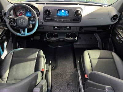 2024 Mercedes-Benz Sprinter Cargo 2500 High Roof I4 Diesel HO 170 RWD