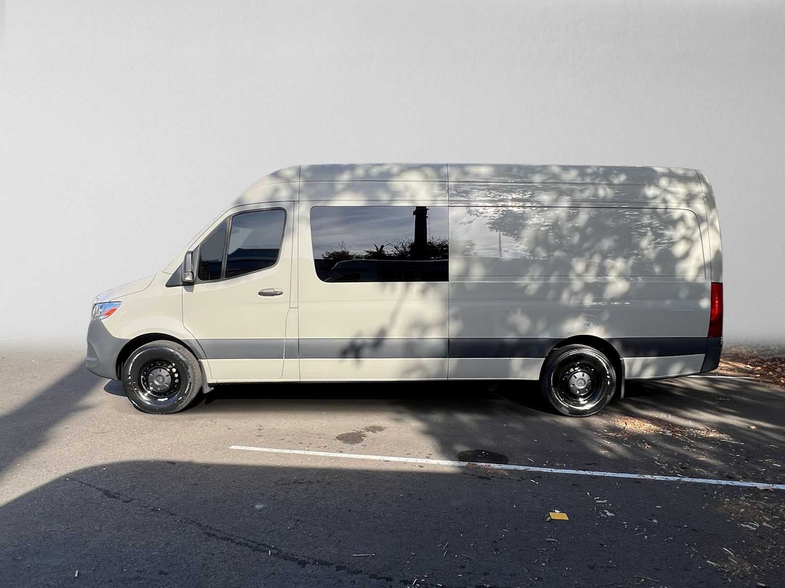 2024 Mercedes-Benz Sprinter Cargo 2500 High Roof I4 Diesel HO 170 RWD