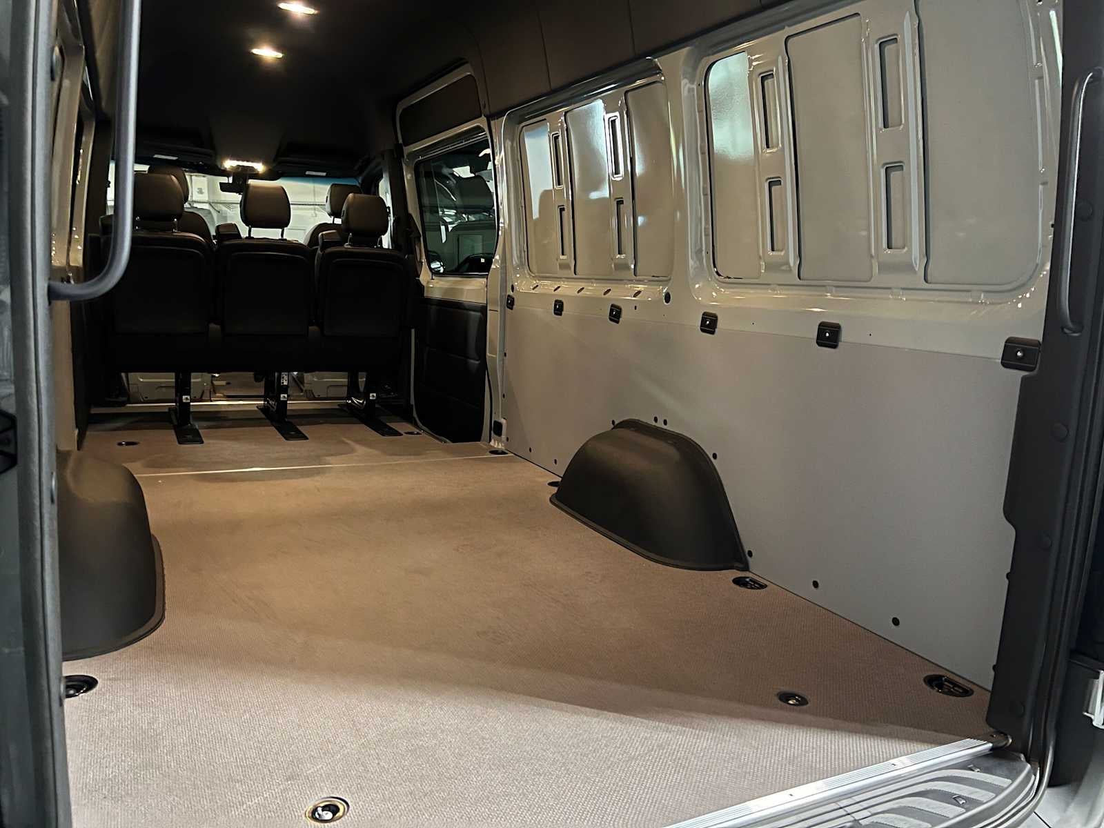 2026 Mercedes-Benz Sprinter 2500 High Roof I4 Diesel HO 170 AWD