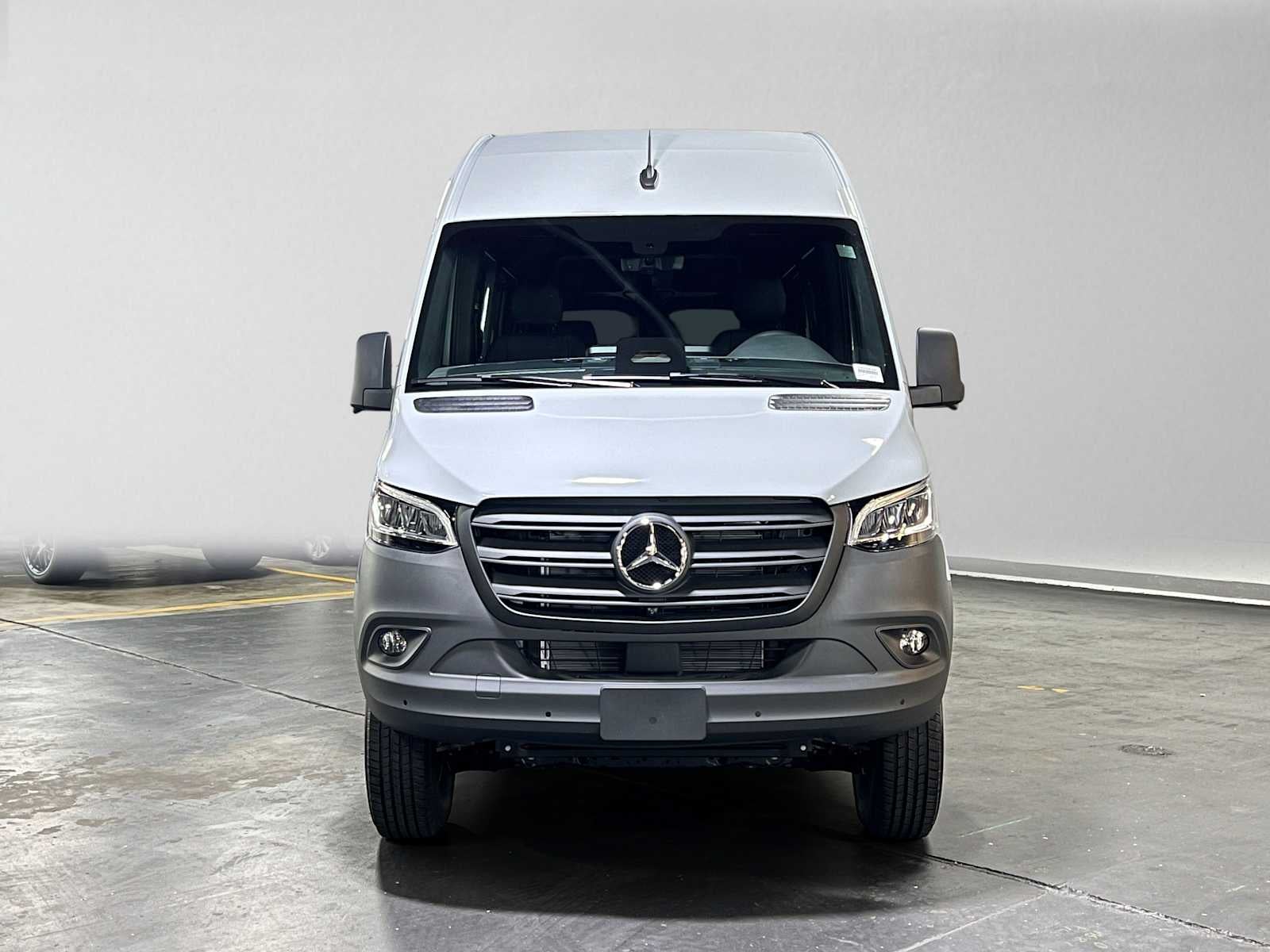 2026 Mercedes-Benz Sprinter 2500 High Roof I4 Diesel HO 170 AWD