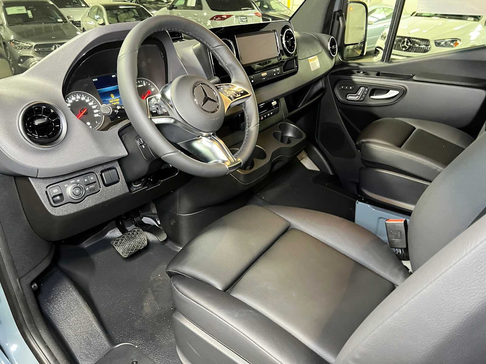 2026 Mercedes-Benz Sprinter Crew 2500 High Roof I4 Diesel HO 170 AWD