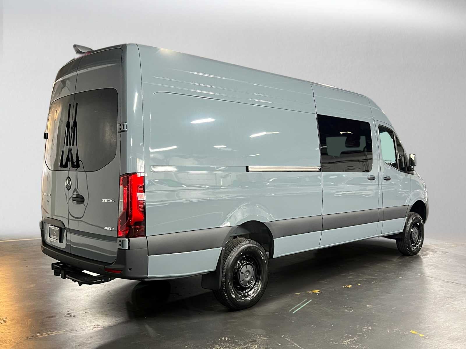 2026 Mercedes-Benz Sprinter Crew 2500 High Roof I4 Diesel HO 170 AWD
