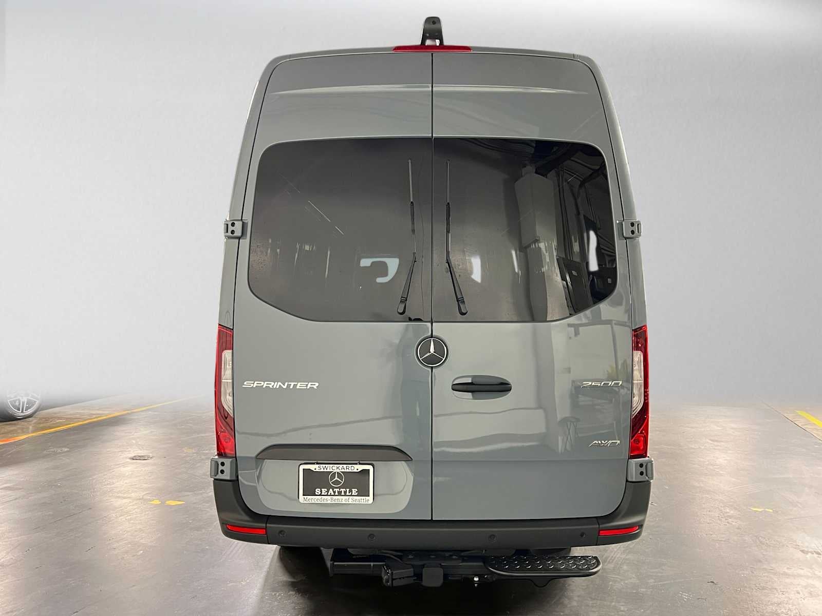 2026 Mercedes-Benz Sprinter Crew 2500 High Roof I4 Diesel HO 170 AWD