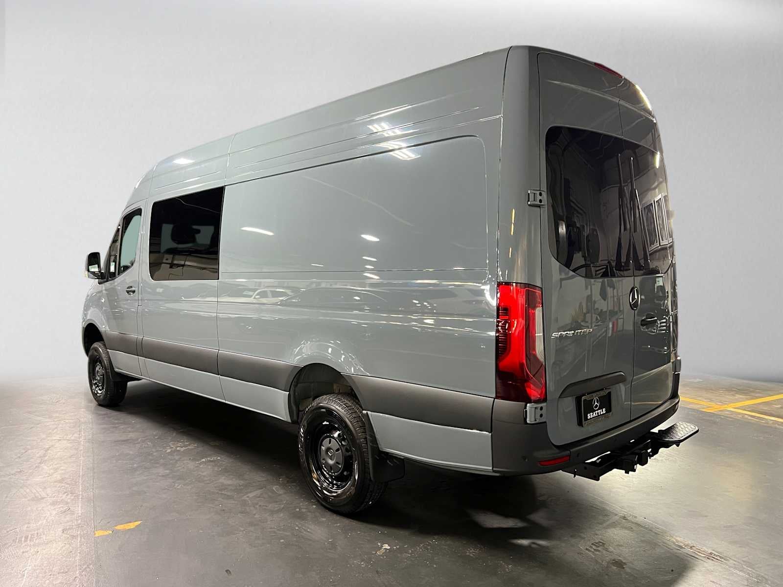 2026 Mercedes-Benz Sprinter Crew 2500 High Roof I4 Diesel HO 170 AWD