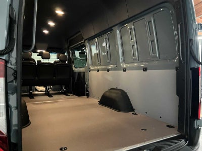 2026 Mercedes-Benz Sprinter 2500 High Roof I4 Diesel HO 170 AWD