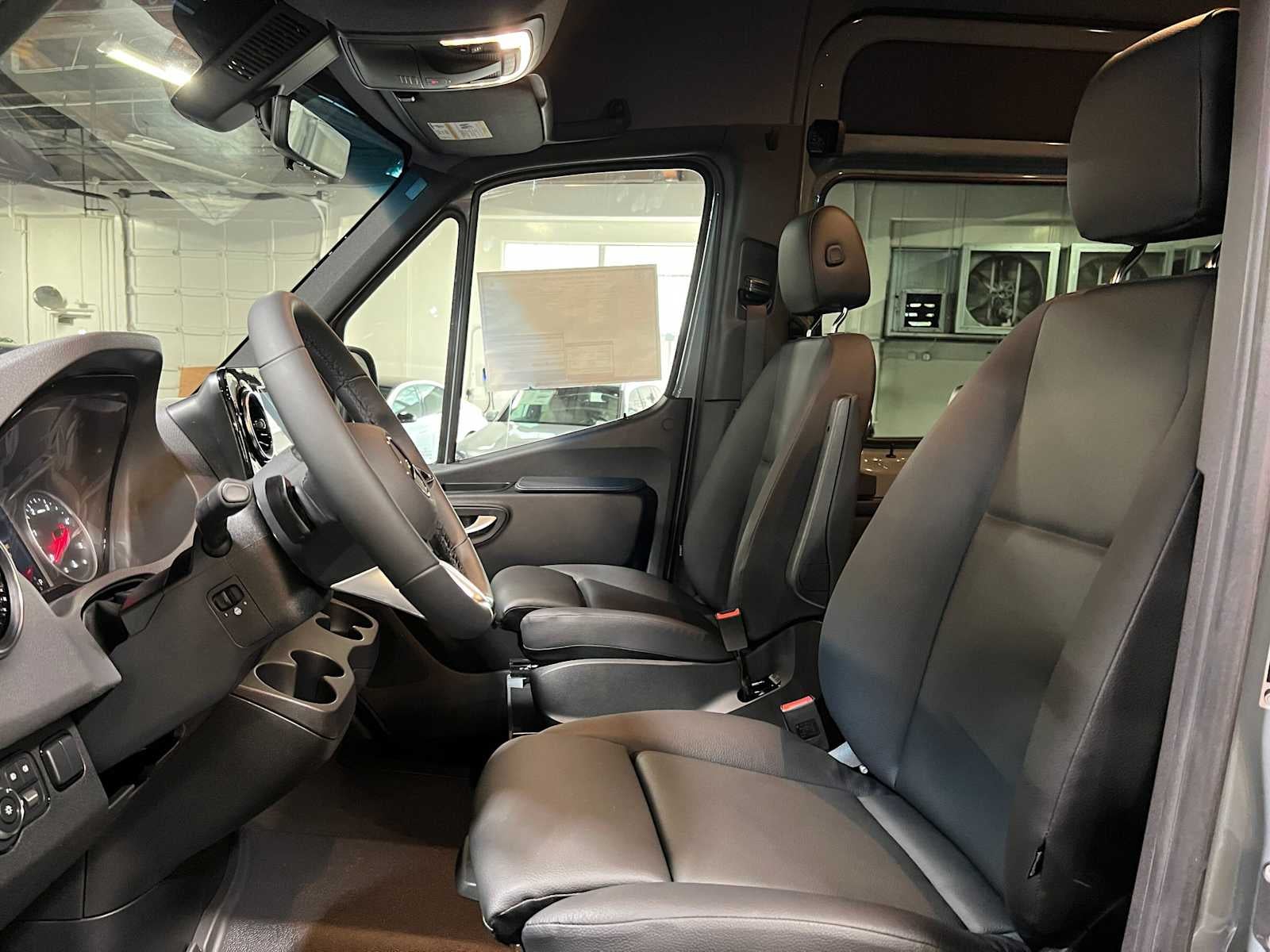 2026 Mercedes-Benz Sprinter 2500 High Roof I4 Diesel HO 170 AWD