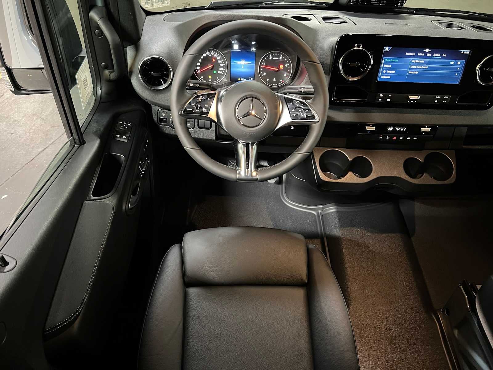 2026 Mercedes-Benz Sprinter 2500 High Roof I4 Diesel HO 170 AWD