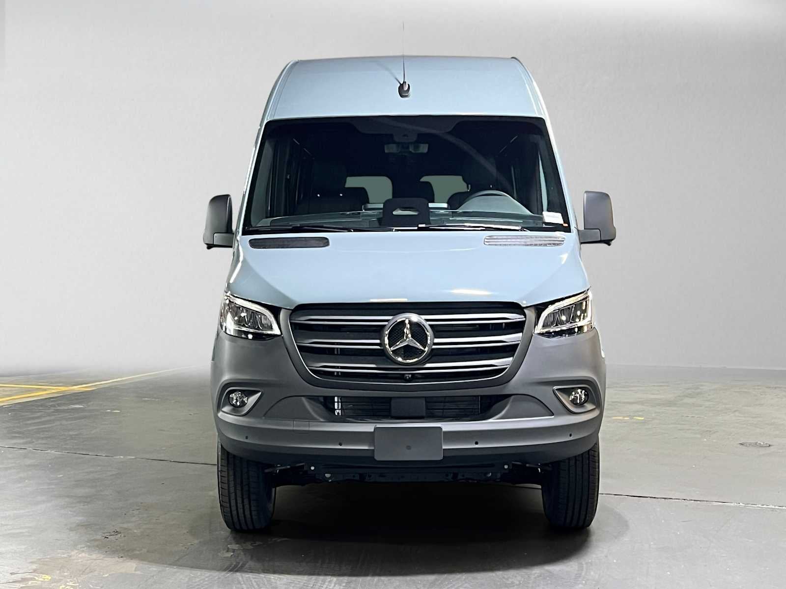 2026 Mercedes-Benz Sprinter 2500 High Roof I4 Diesel HO 170 AWD