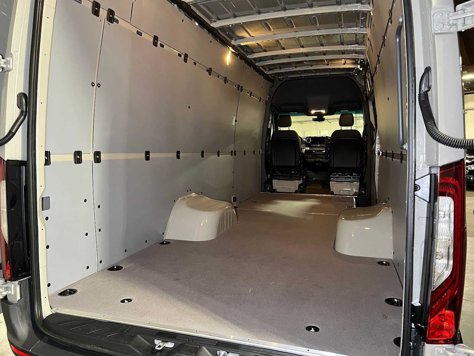 2026 Mercedes-Benz Sprinter Cargo Van 3500XD High Roof I4 Diesel HO 170 Extended AWD