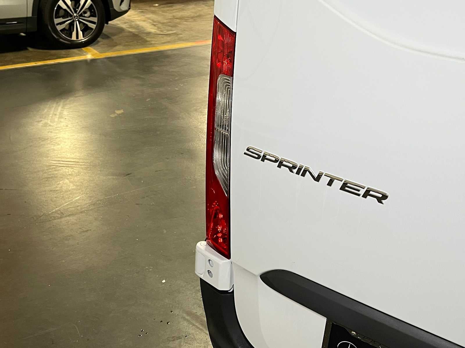 2025 Mercedes-Benz Sprinter Cargo Van 2500 Standard Roof I4 Diesel 144" RWD