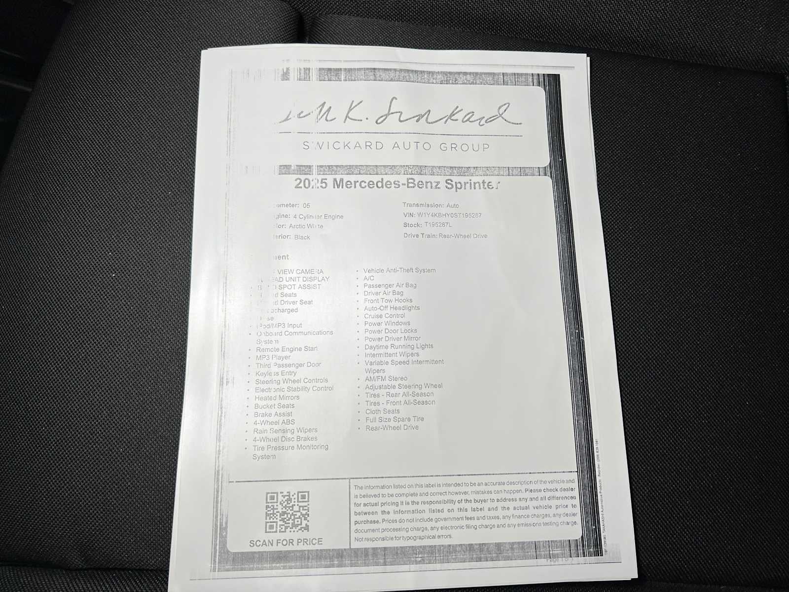 2025 Mercedes-Benz Sprinter Cargo Van 2500 Standard Roof I4 Diesel 144" RWD