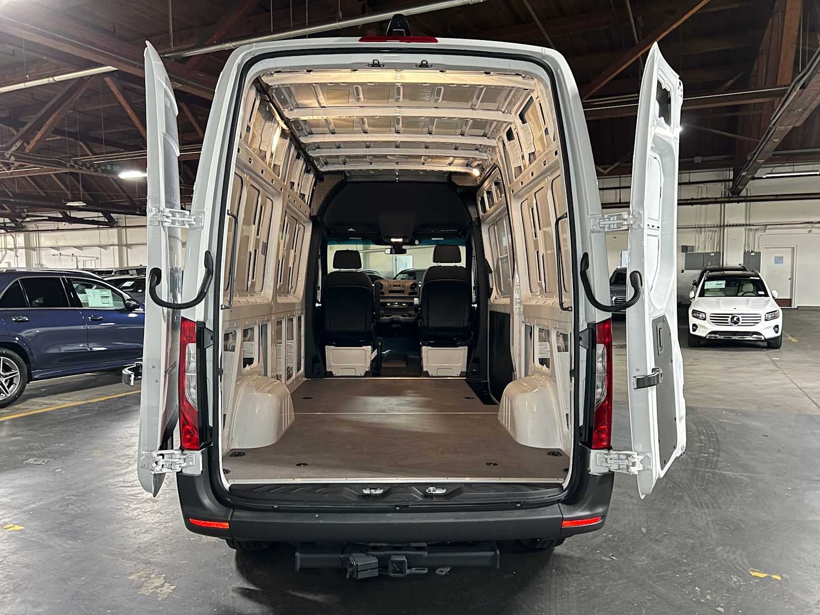 2025 Mercedes-Benz Sprinter Cargo Van 2500 Standard Roof I4 Diesel 144 RWD