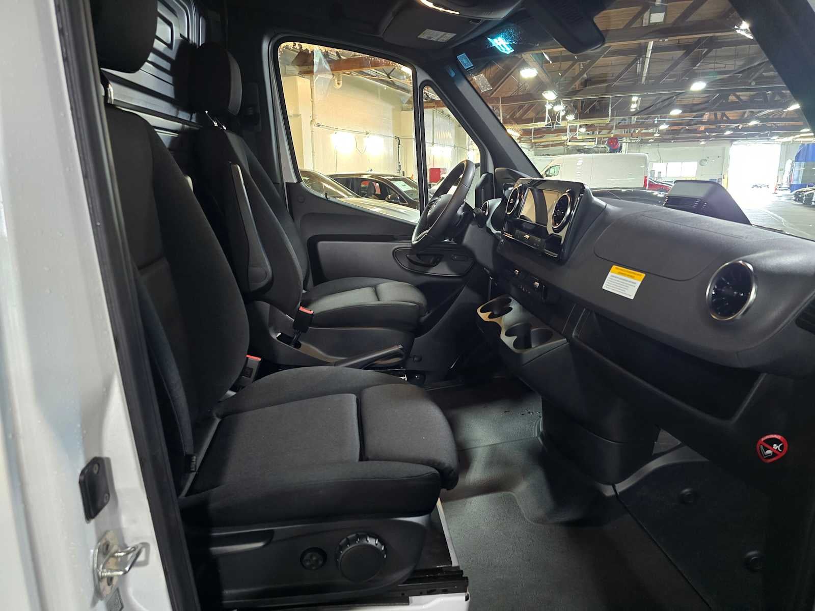 2025 Mercedes-Benz Sprinter Cargo Van 2500 Standard Roof I4 Diesel 144 RWD