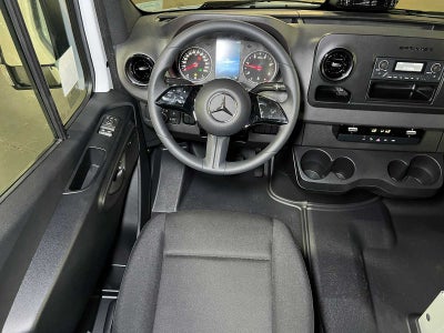 2025 Mercedes-Benz Sprinter Cargo Van 2500 Standard Roof I4 Diesel 144" RWD