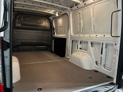 2026 Mercedes-Benz Sprinter 2500 Standard Roof I4 Diesel 144 RWD