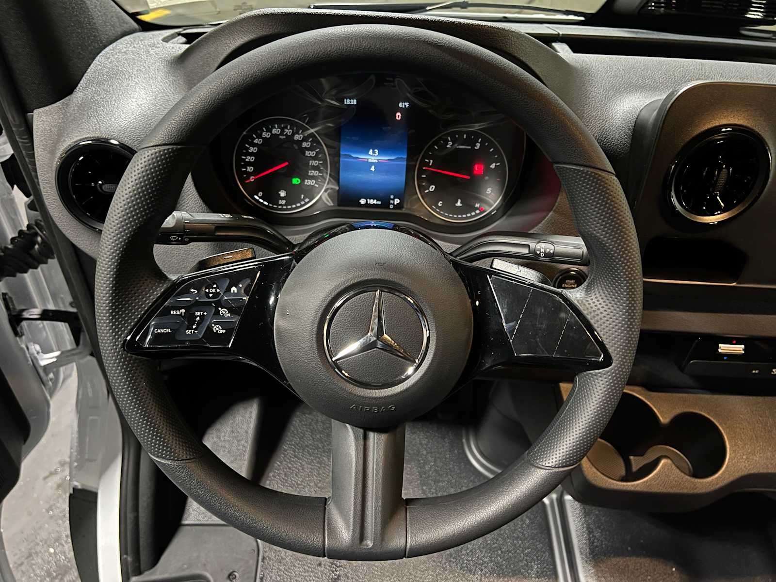 2026 Mercedes-Benz Sprinter 2500 Standard Roof I4 Diesel 144 RWD