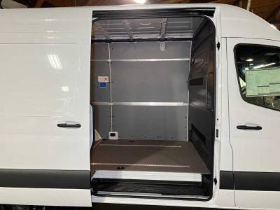 2026 Mercedes-Benz Sprinter 2500 Standard Roof I4 Diesel 144 RWD