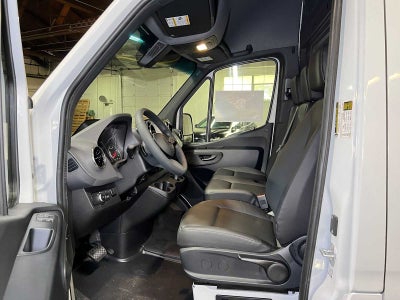 2026 Mercedes-Benz Sprinter 2500 Standard Roof I4 Diesel 144 RWD