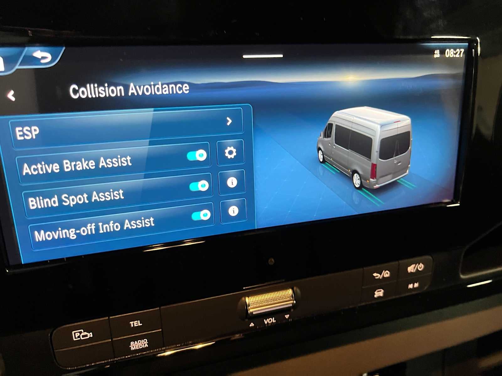 2026 Mercedes-Benz Sprinter 2500 Standard Roof I4 Diesel 144 RWD