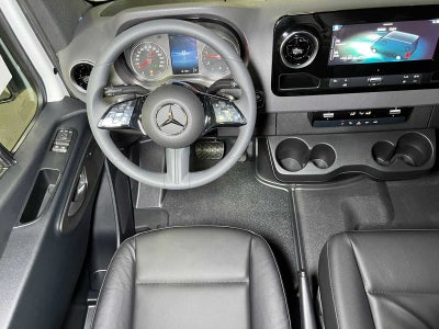 2026 Mercedes-Benz Sprinter 2500 Standard Roof I4 Diesel 144 RWD