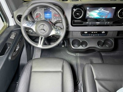 2026 Mercedes-Benz Sprinter Cargo 2500 Standard Roof I4 Diesel 144 RWD