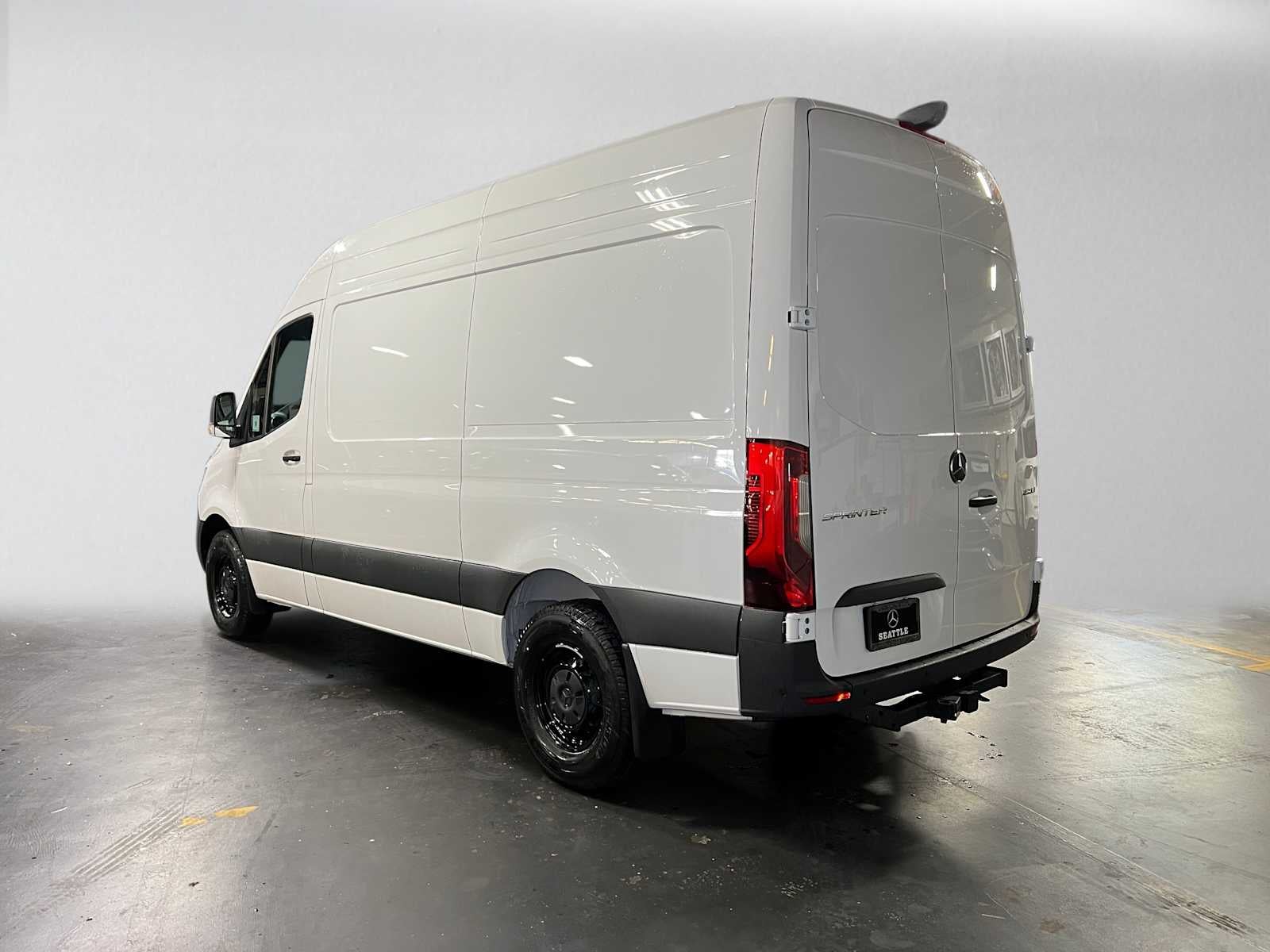 2026 Mercedes-Benz Sprinter Cargo 2500 Standard Roof I4 Diesel 144 RWD