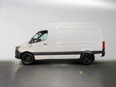 2026 Mercedes-Benz Sprinter Cargo 2500 Standard Roof I4 Diesel 144 RWD