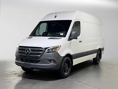 2026 Mercedes-Benz Sprinter Cargo 2500 Standard Roof I4 Diesel 144 RWD
