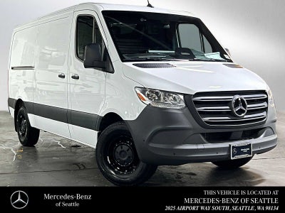 2025 Mercedes-Benz Sprinter Cargo Van 2500 Standard Roof I4 Diesel 144" RWD