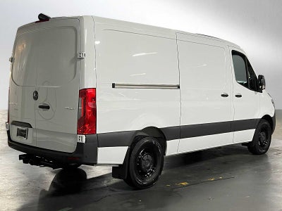 2025 Mercedes-Benz Sprinter Cargo Van 2500 Standard Roof I4 Diesel 144" RWD