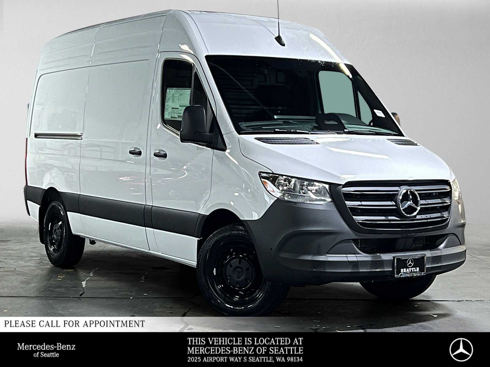 2026 Mercedes-Benz Sprinter 2500 Standard Roof I4 Diesel 144 RWD