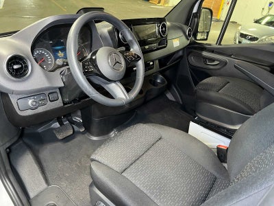 2026 Mercedes-Benz Sprinter 2500 Standard Roof I4 Diesel 144 RWD