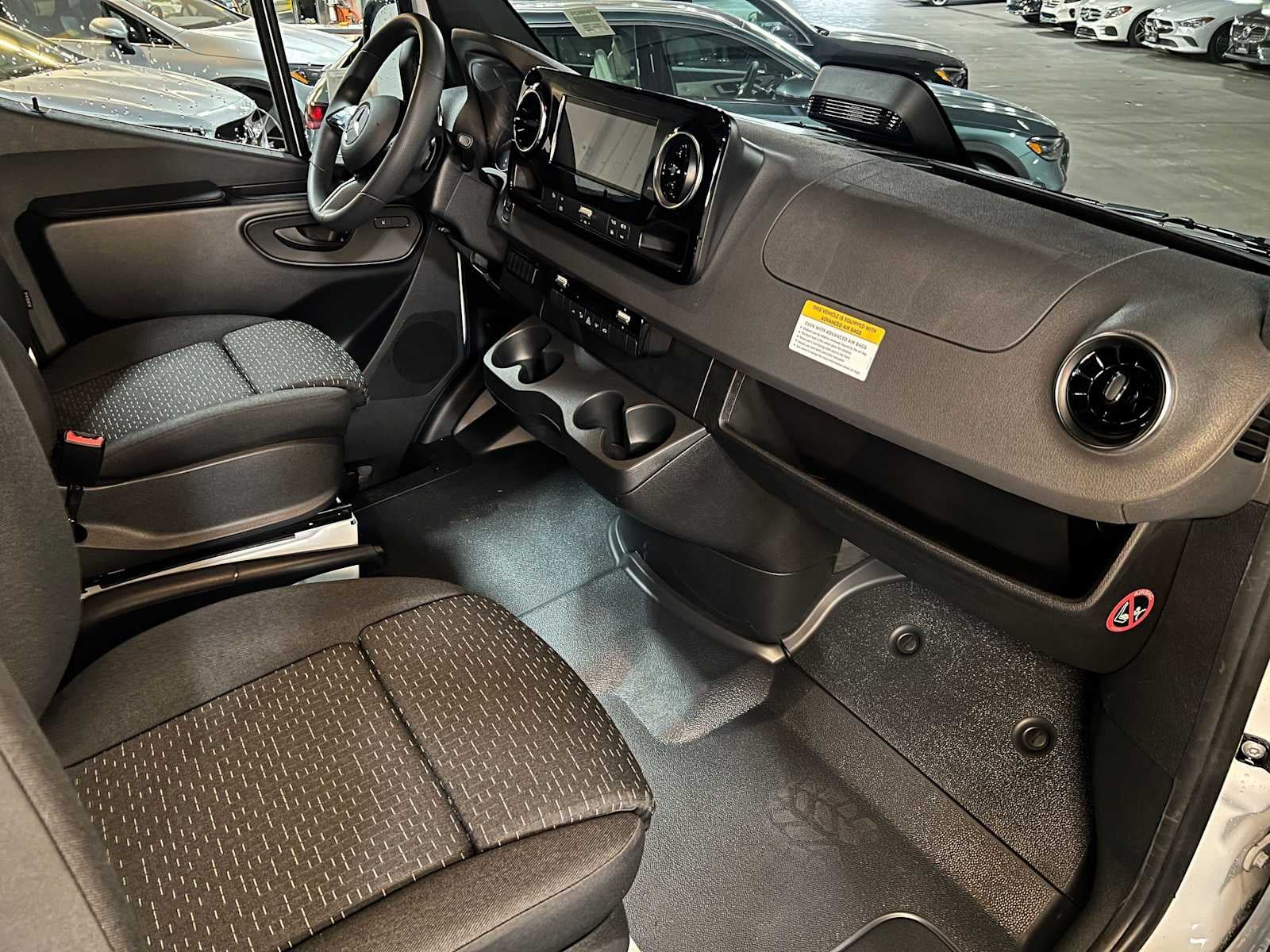 2026 Mercedes-Benz Sprinter 2500 Standard Roof I4 Diesel 144 RWD
