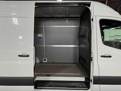 2026 Mercedes-Benz Sprinter 2500 Standard Roof I4 Diesel 144 RWD