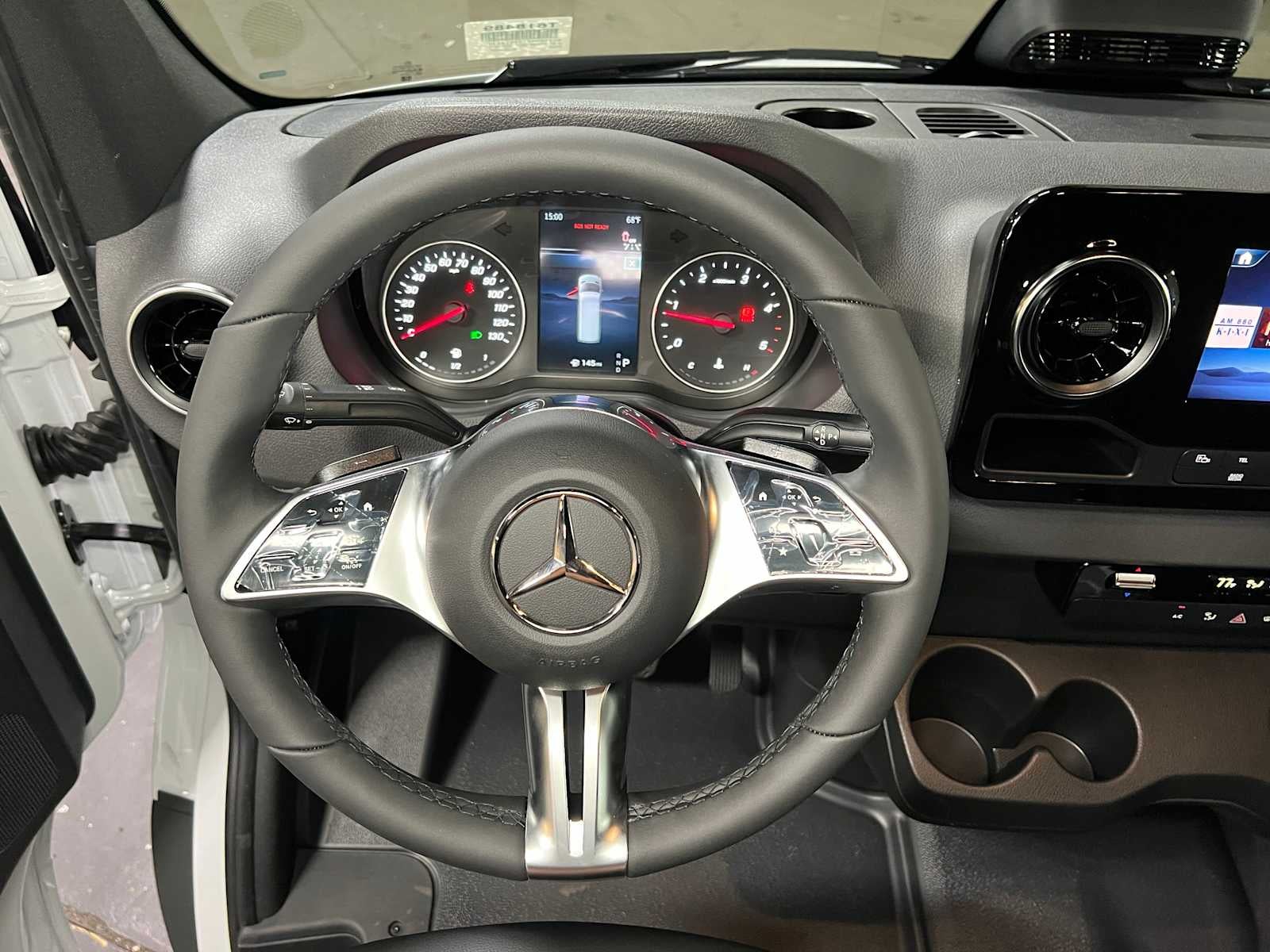 2026 Mercedes-Benz Sprinter 2500 Standard Roof I4 Diesel 144 RWD