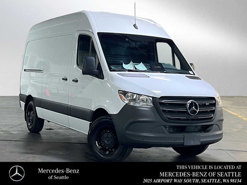 2025 Mercedes-Benz Sprinter Cargo Van 2500 Standard Roof I4 Diesel 144" RWD