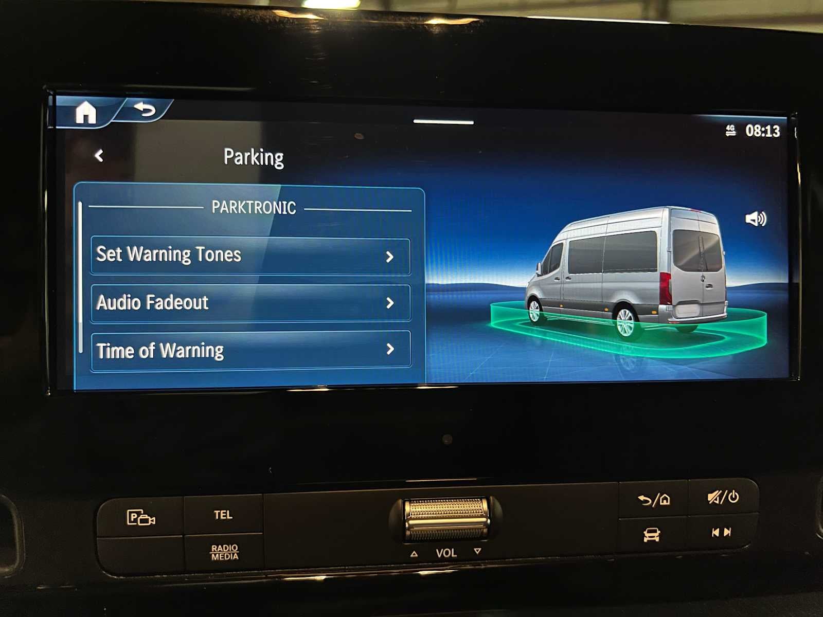 2025 Mercedes-Benz Sprinter Cargo Van 2500 Standard Roof I4 Diesel 144" RWD