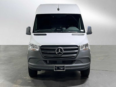 2025 Mercedes-Benz Sprinter Cargo Van 2500 Standard Roof I4 Diesel 144" RWD