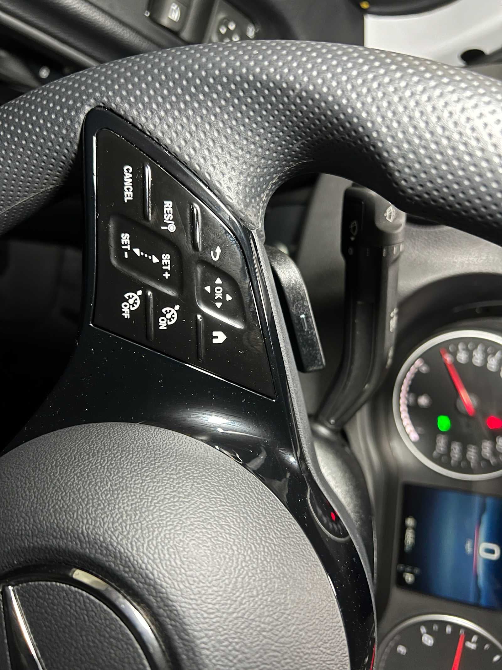 2025 Mercedes-Benz Sprinter Cargo Van 2500 Standard Roof I4 Diesel 144 RWD