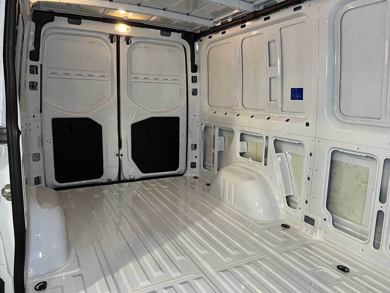 2025 Mercedes-Benz Sprinter Cargo Van 2500 Standard Roof I4 Diesel 144" RWD