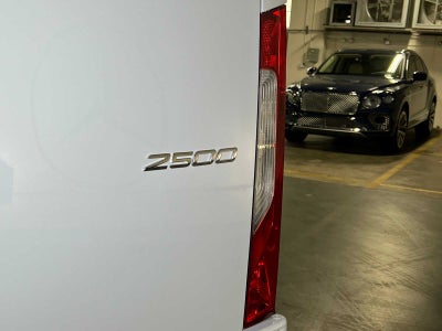 2025 Mercedes-Benz Sprinter Cargo Van 2500 Standard Roof I4 Diesel 144" RWD